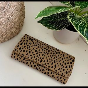 Universal Thread cheeta print wallet